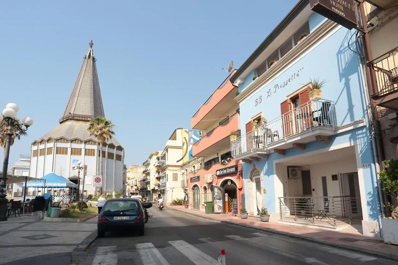 Kris Luxury Apartments Giardini Naxos Holiday home