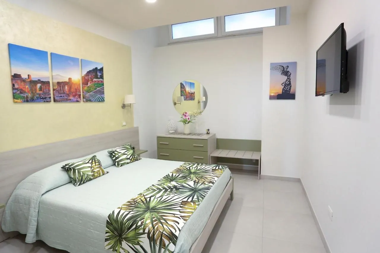 Holiday home Kris Luxury Apartments Giardini Naxos Italy